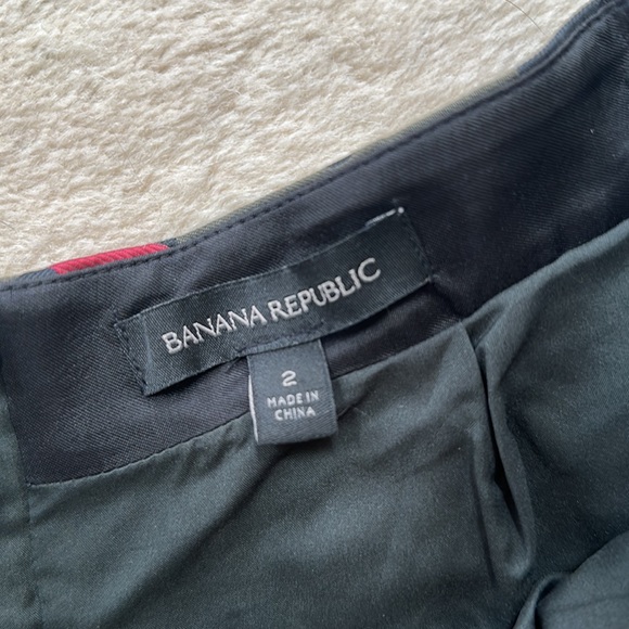 Green banana republic skirt size 2 - Picture 2 of 2
